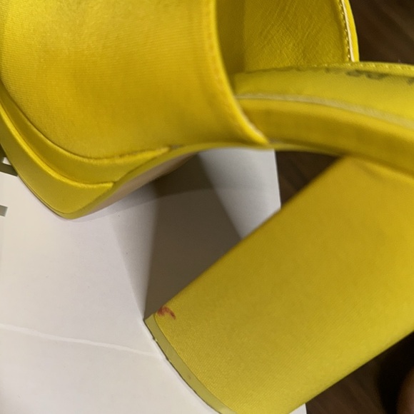 Yellow Heels - Picture 3 of 4